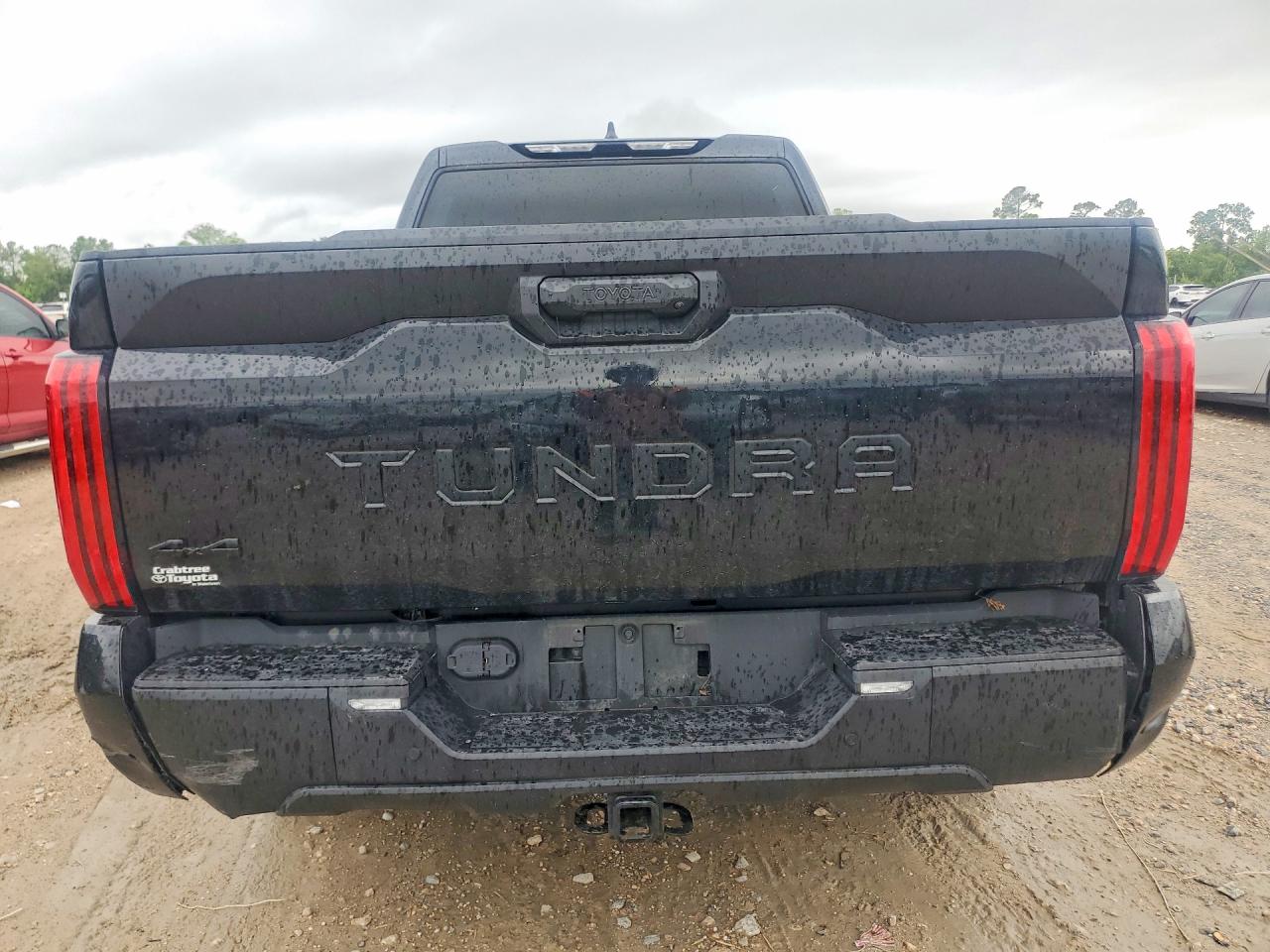 Toyota Tundra Crewmax Sr5