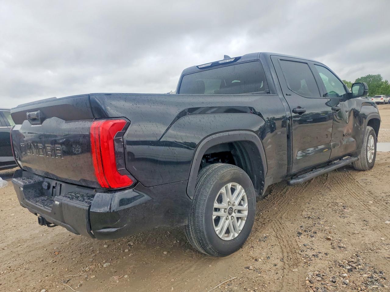 Toyota Tundra Crewmax Sr5
