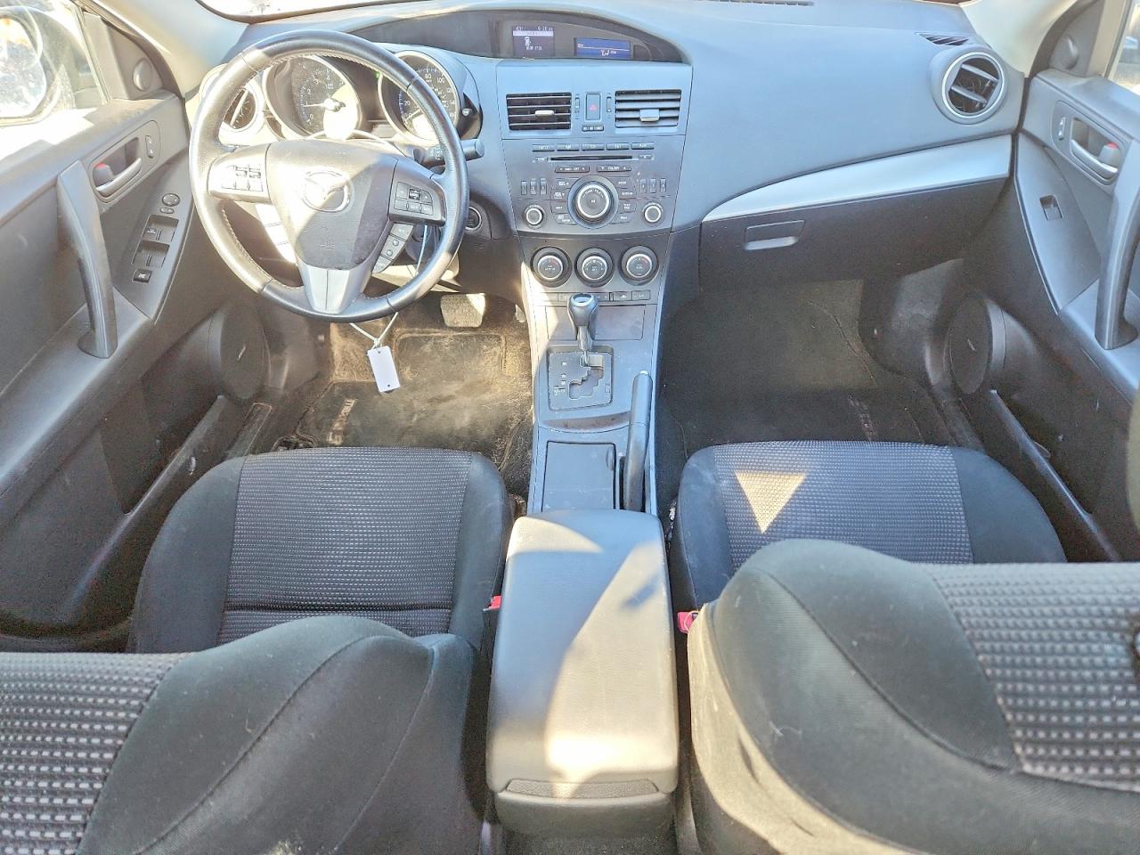 Mazda 3 I