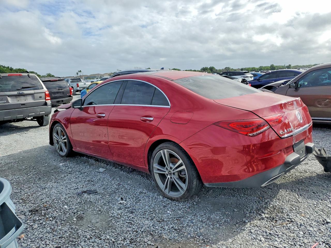 Mercedes-Benz Cla-class 250