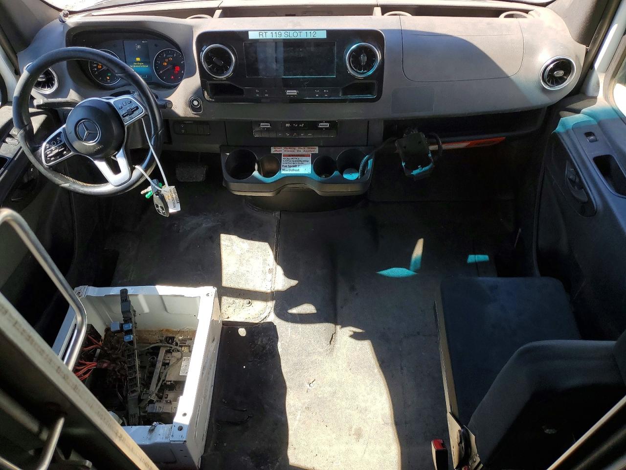 Mercedes-Benz Sprinter 2500