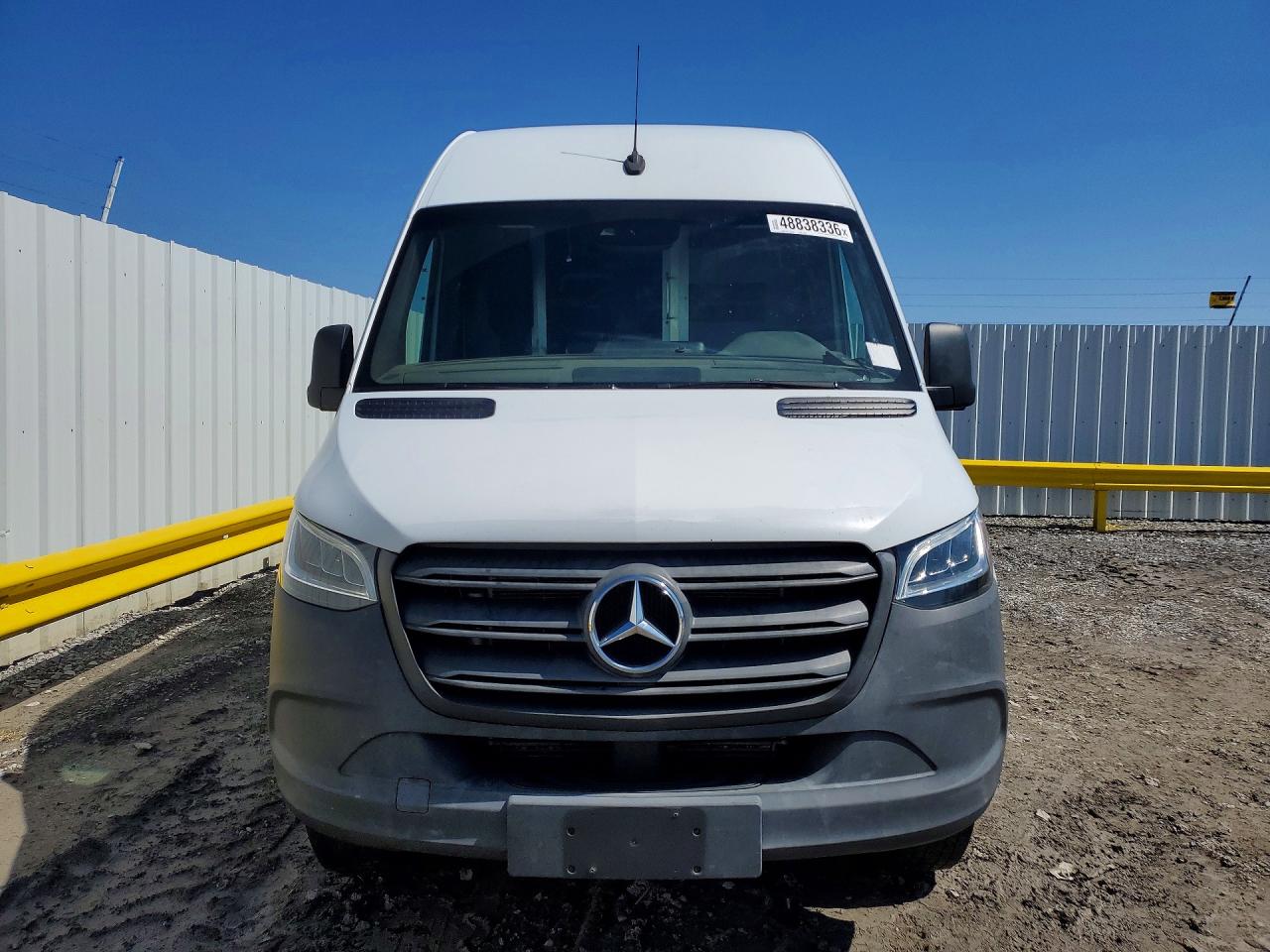 Mercedes-Benz Sprinter 2500