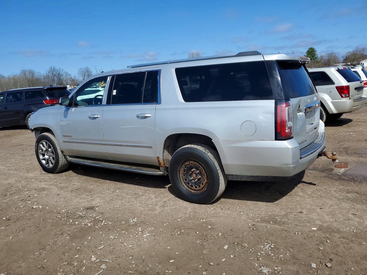 GMC Yukon Denali