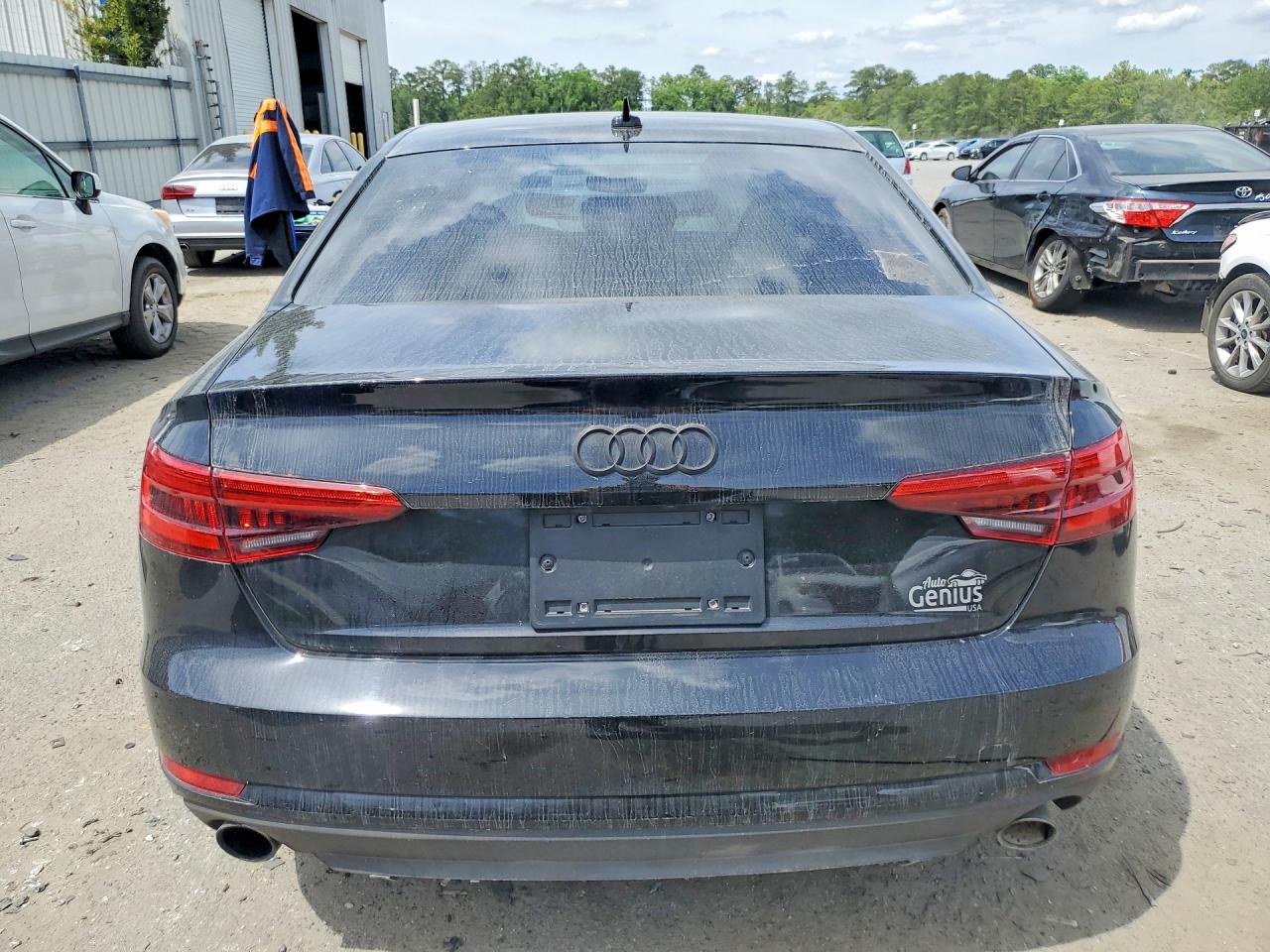 Audi A4 Ultra Premium