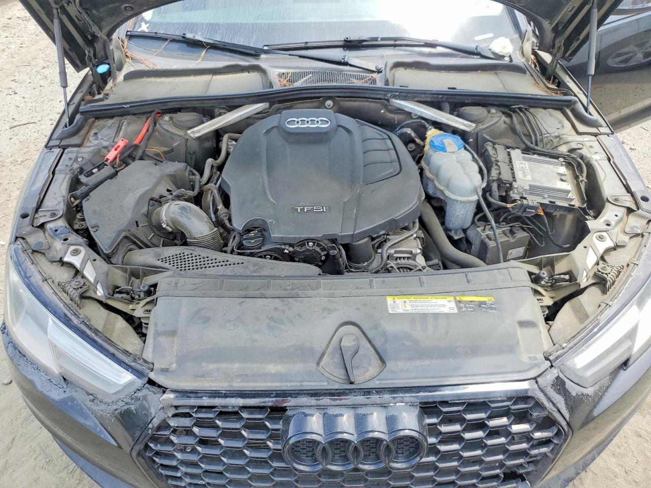 Audi A4 Ultra Premium