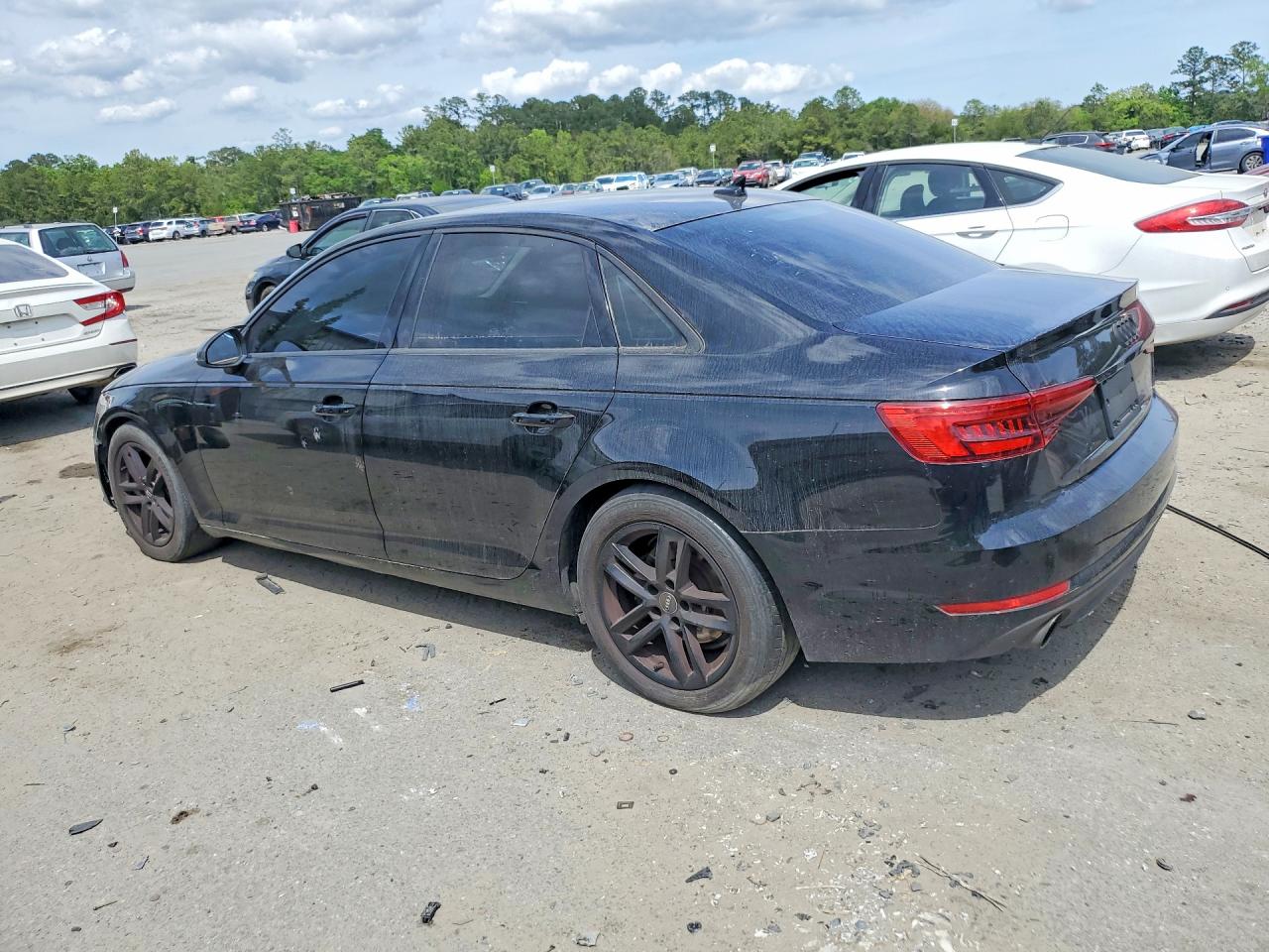 Audi A4 Ultra Premium