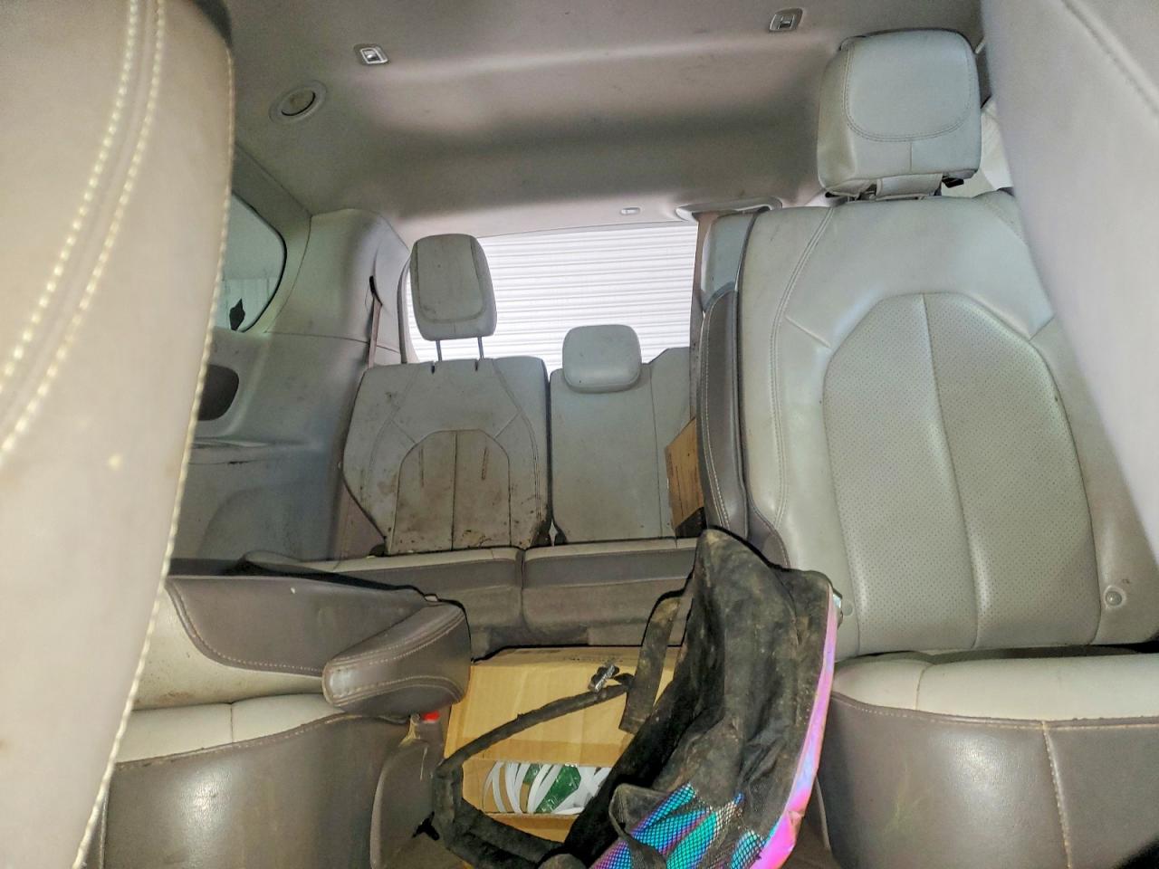 Chrysler Minivan Lxi
