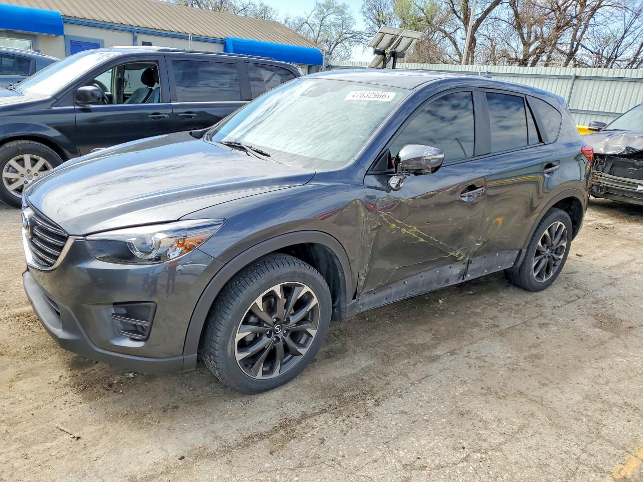 Salvage Mazda Cx Image