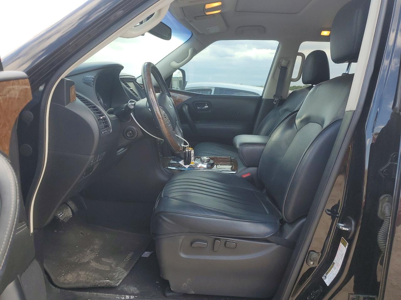 INFINITI Qx Base