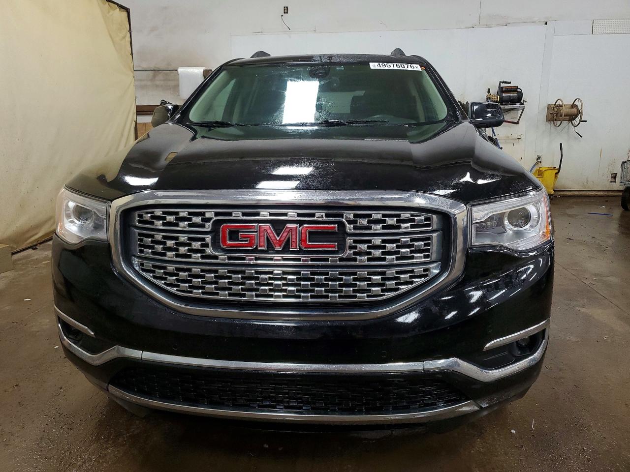 GMC Acadia Denali