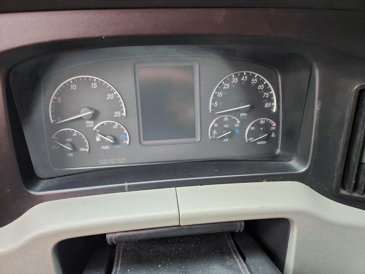 Freightliner Cascadia 116