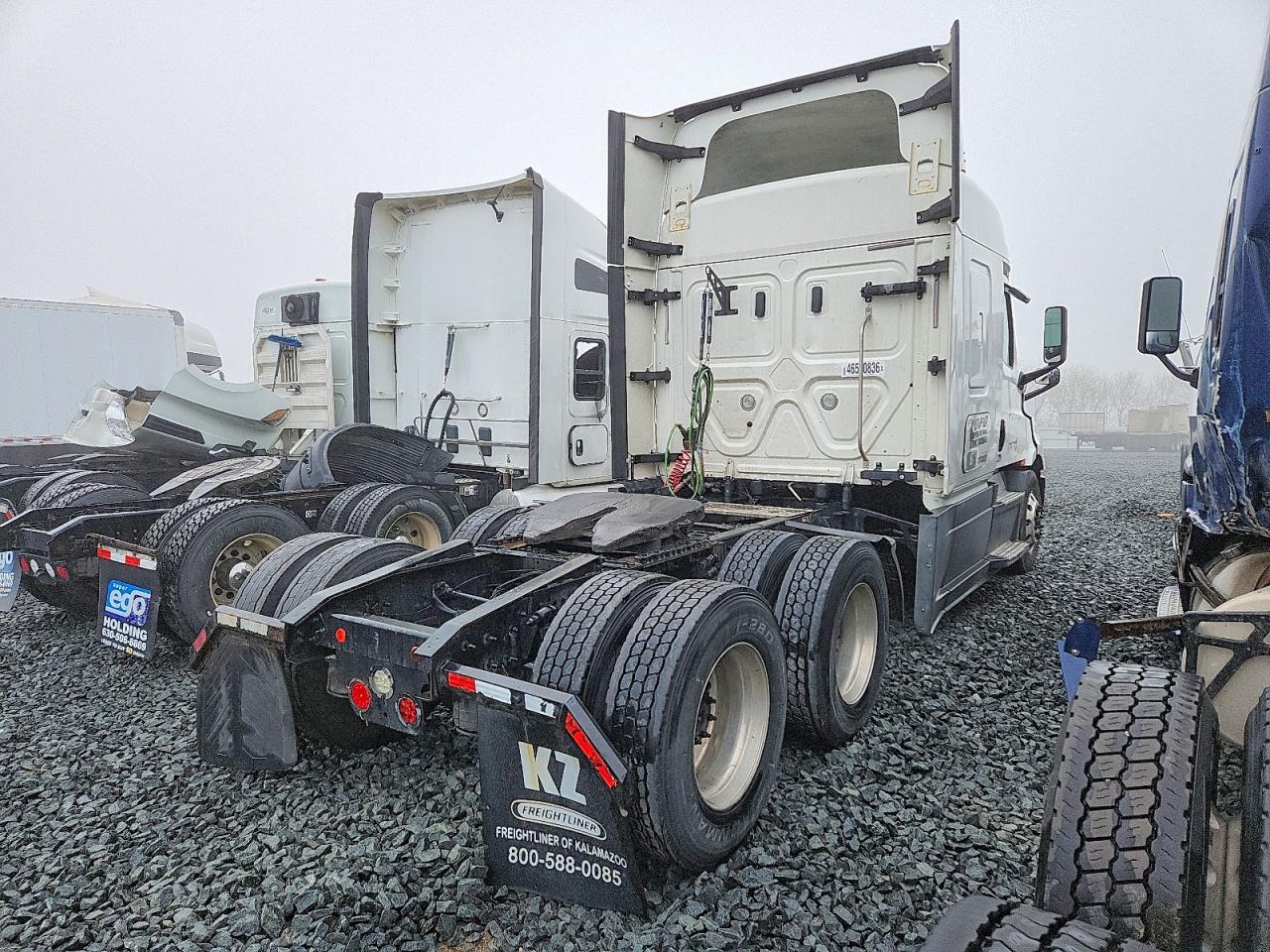 Freightliner Cascadia 116