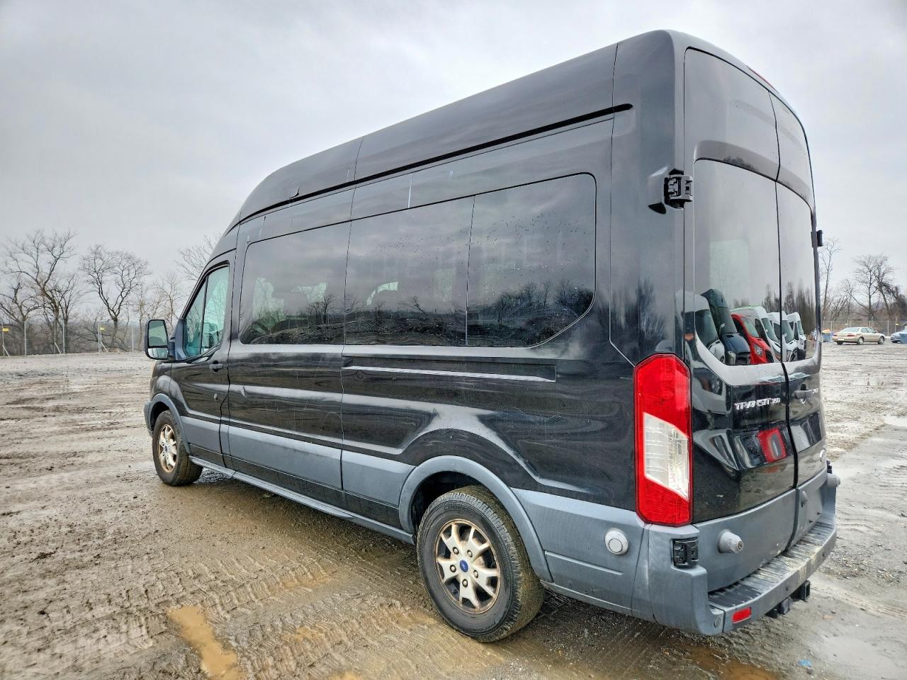 Ford Transit T-250