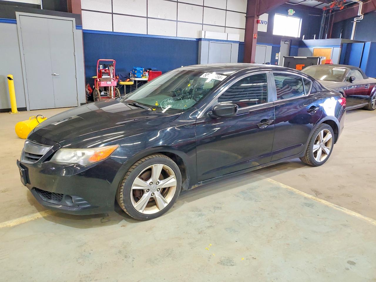 Salvage Acura ILX Image