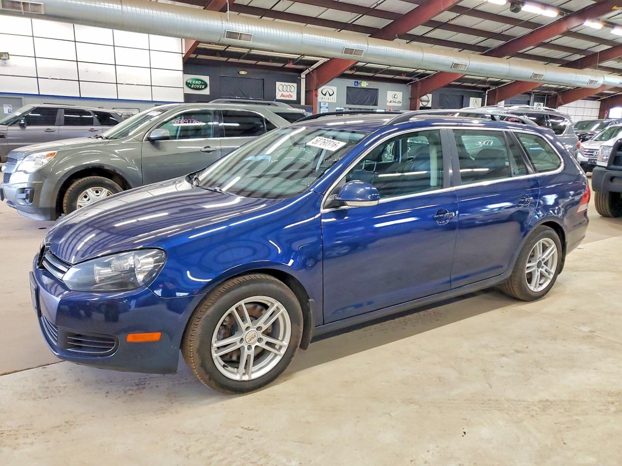 Salvage Volkswagen Jetta Image