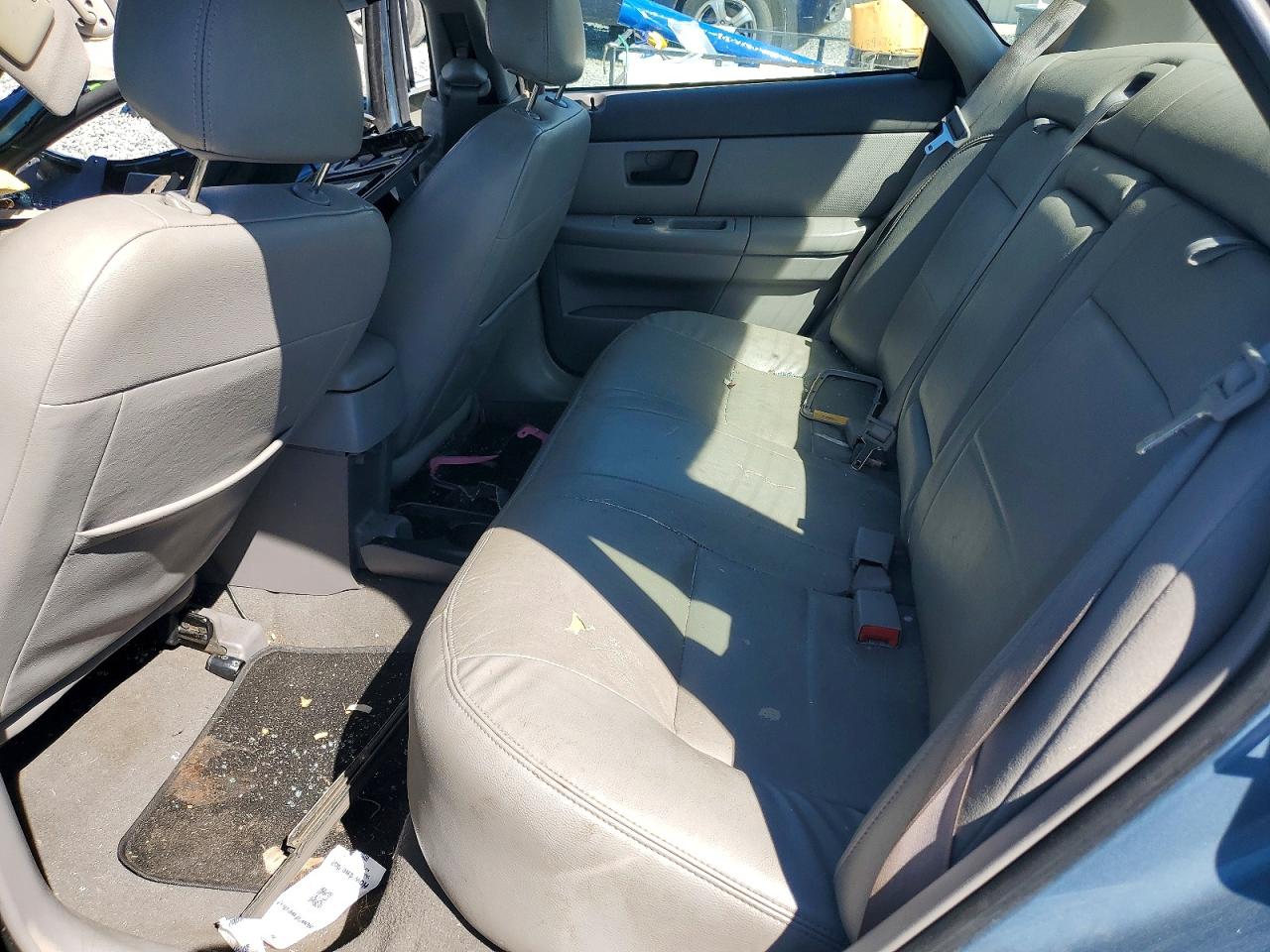 Ford Taurus Se
