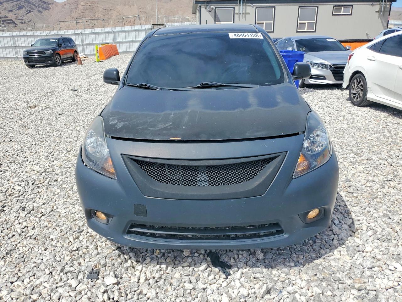 Nissan Versa 1.6 S