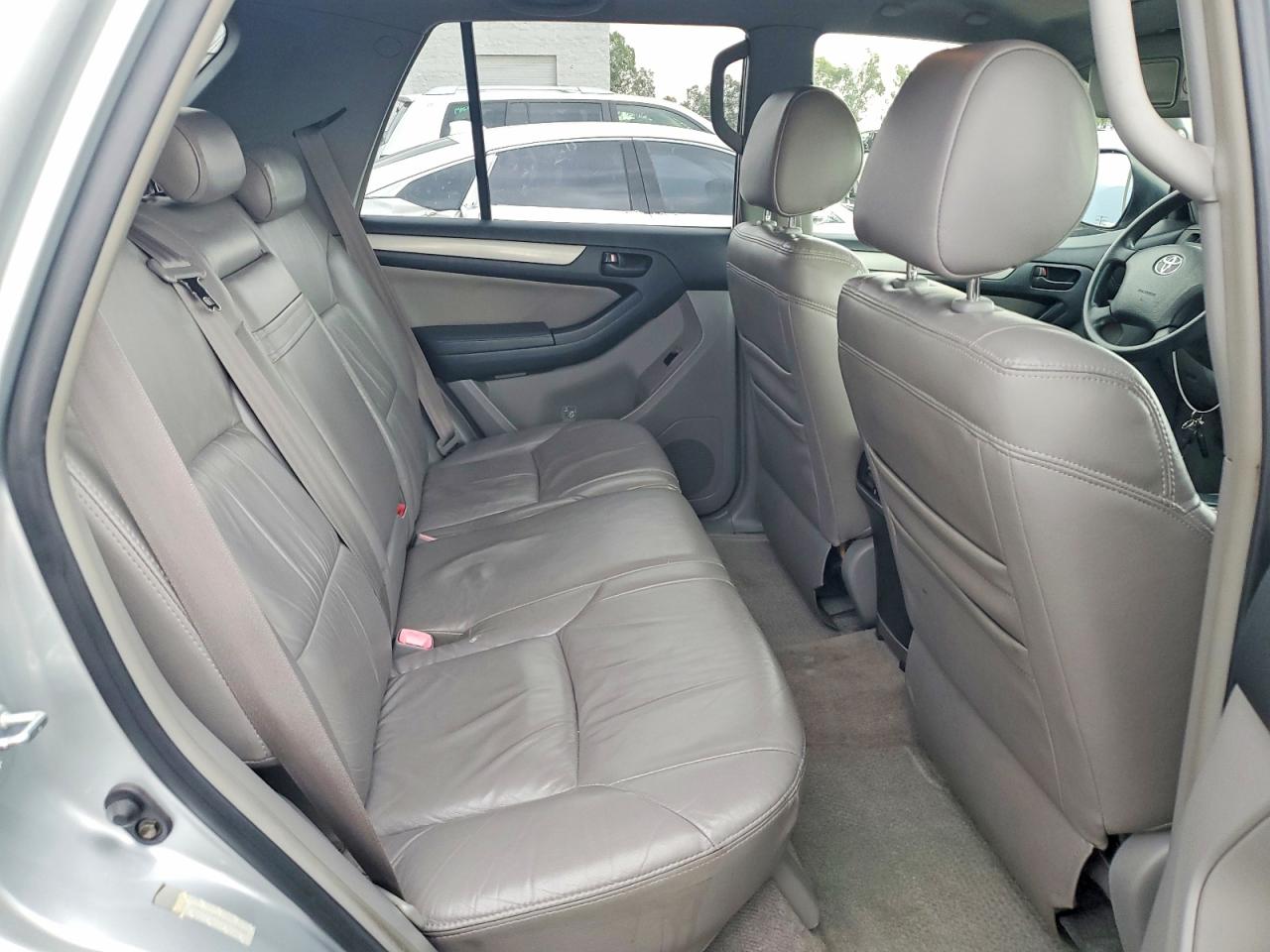 Toyota 4Runner Sr5