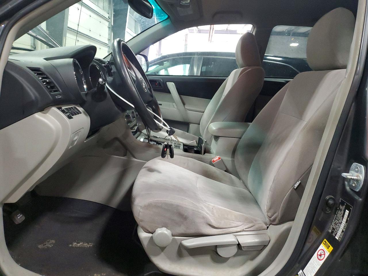 Toyota Highlander Base