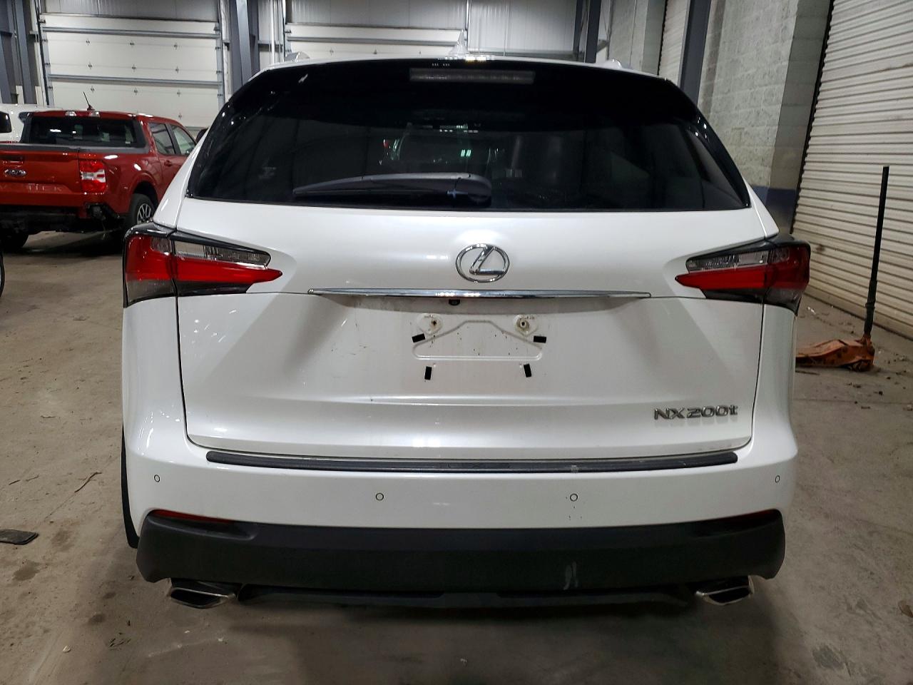Lexus NX Base