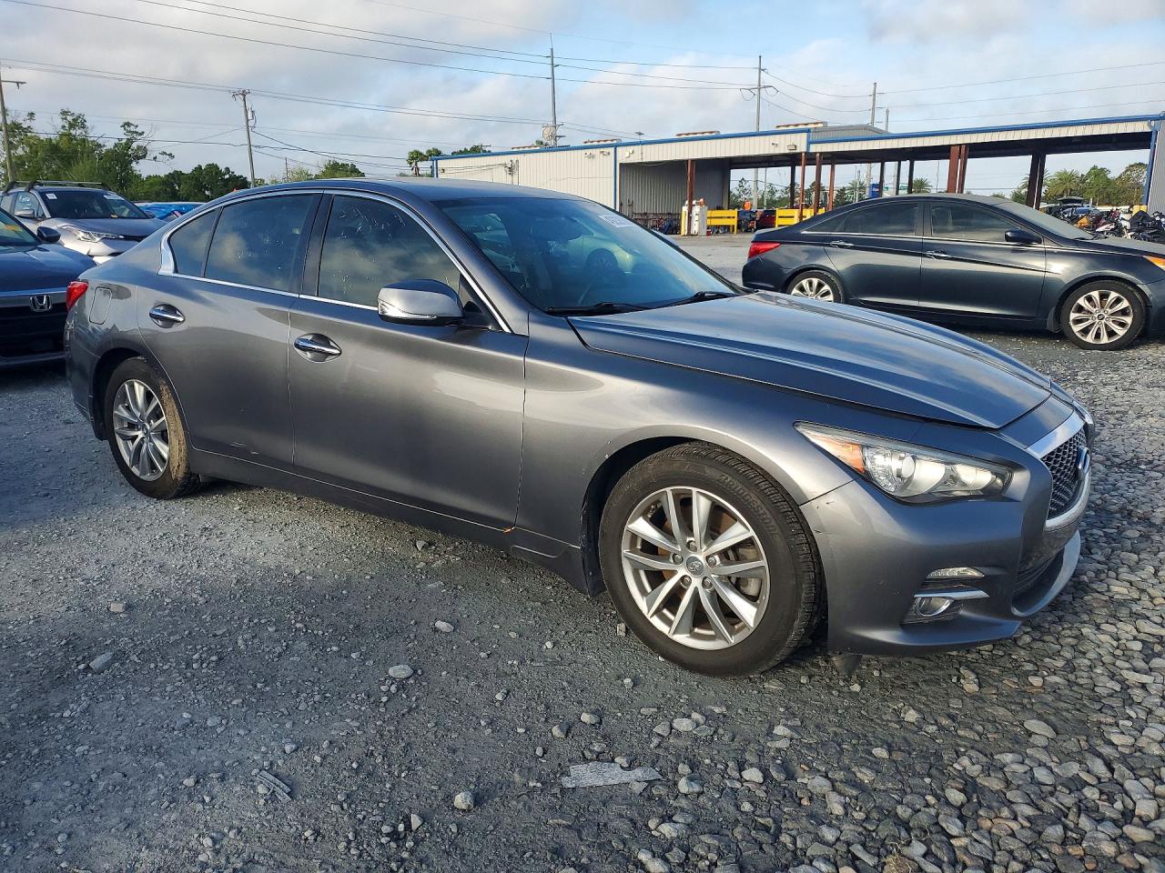 INFINITI Q50 3.0t Premium