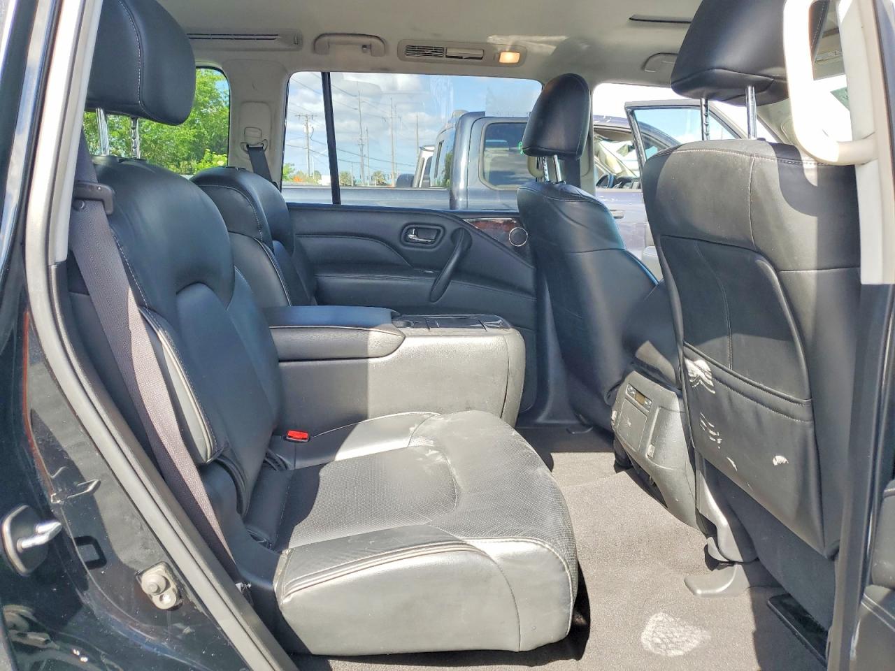 INFINITI Qx Luxe