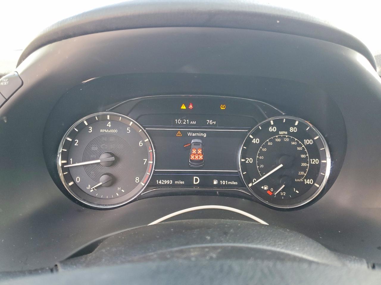 INFINITI Qx Luxe