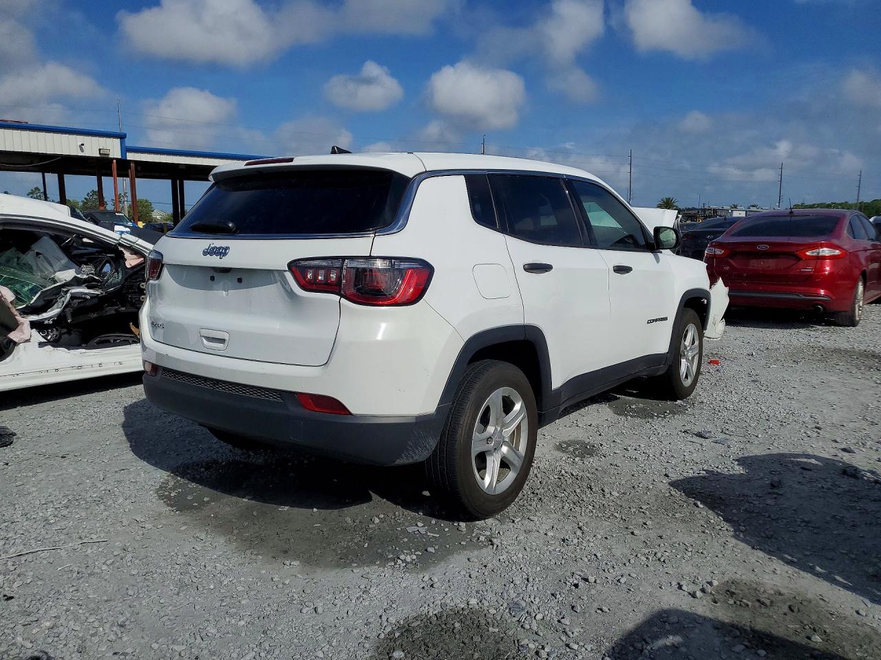 Jeep Compass Sport
