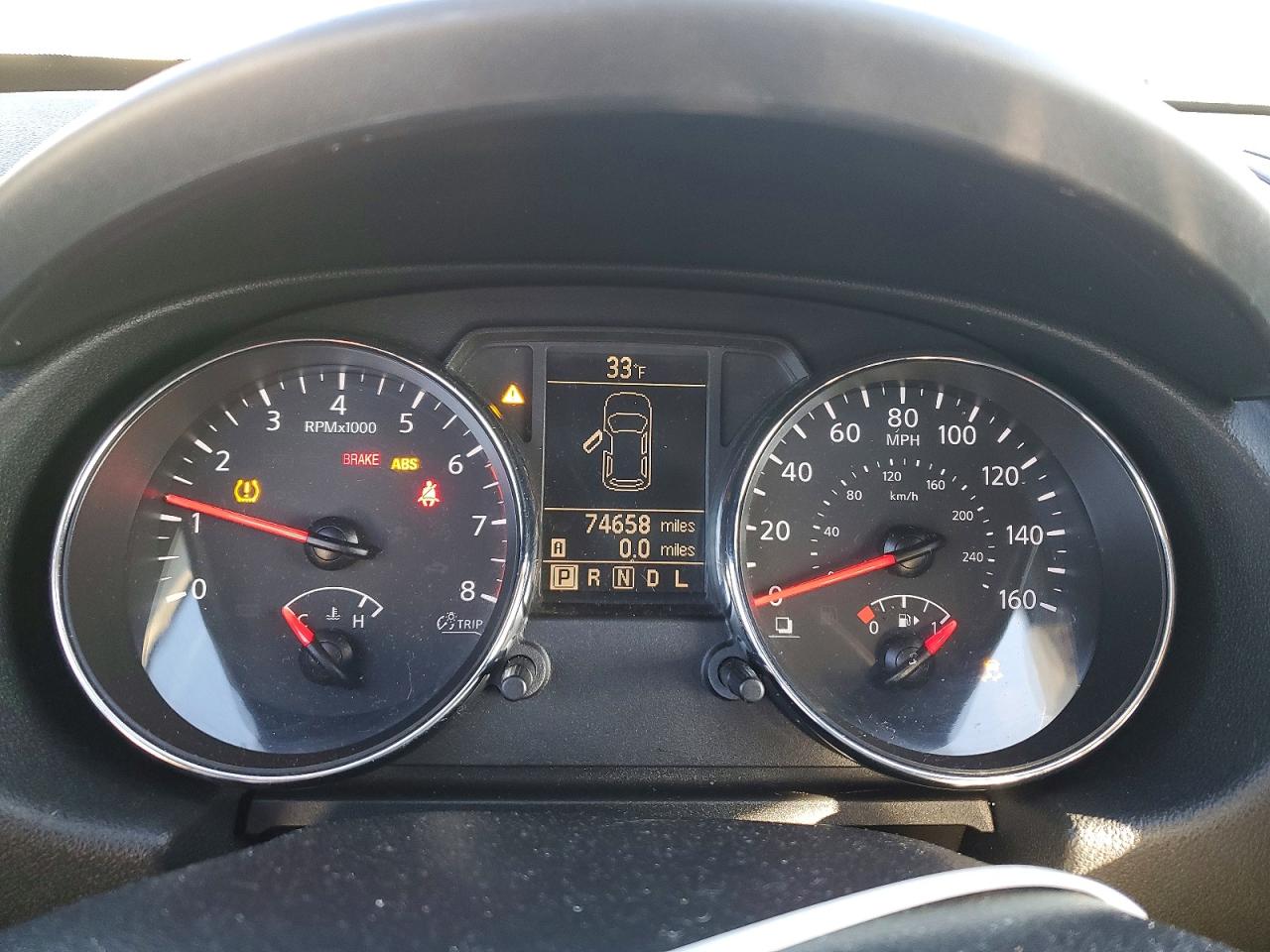 Nissan Rogue S