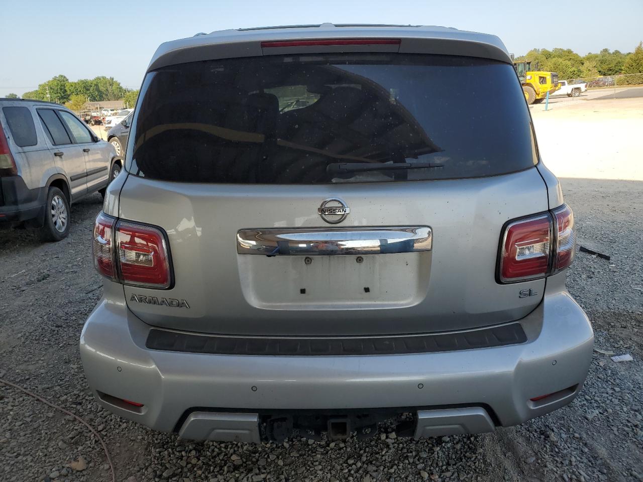 Nissan Armada Sv