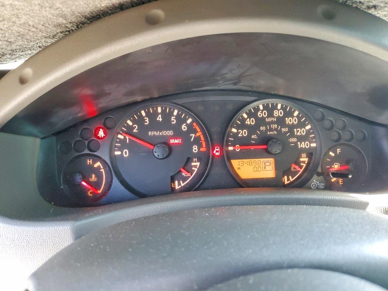 Nissan Frontier S