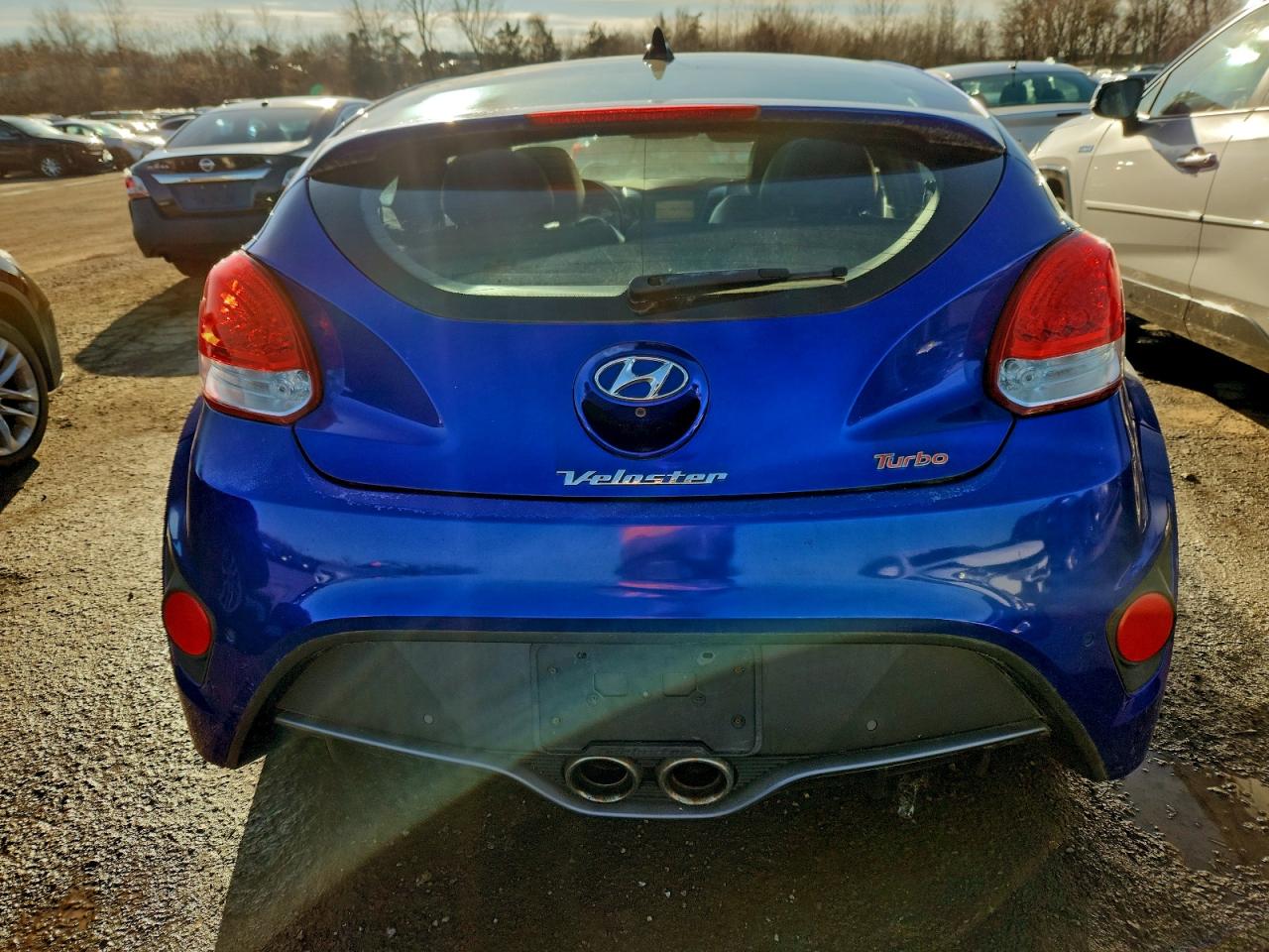 Hyundai VELOSTER
