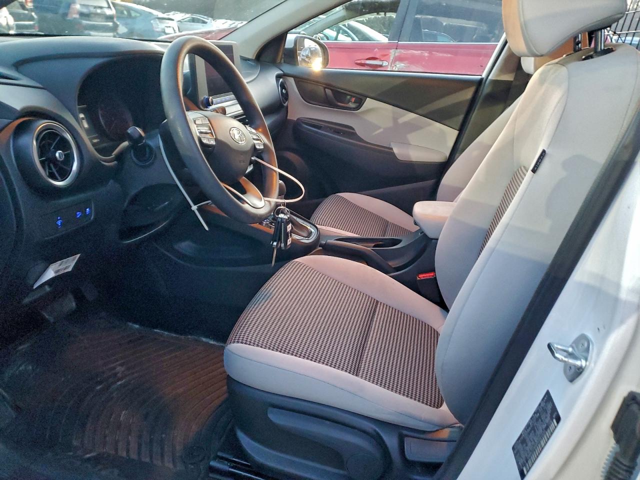 Hyundai KONA Se