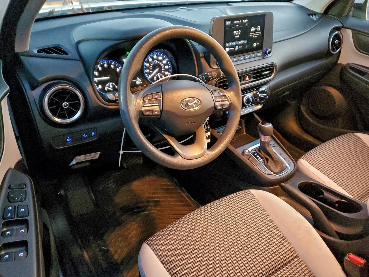 Hyundai KONA Se