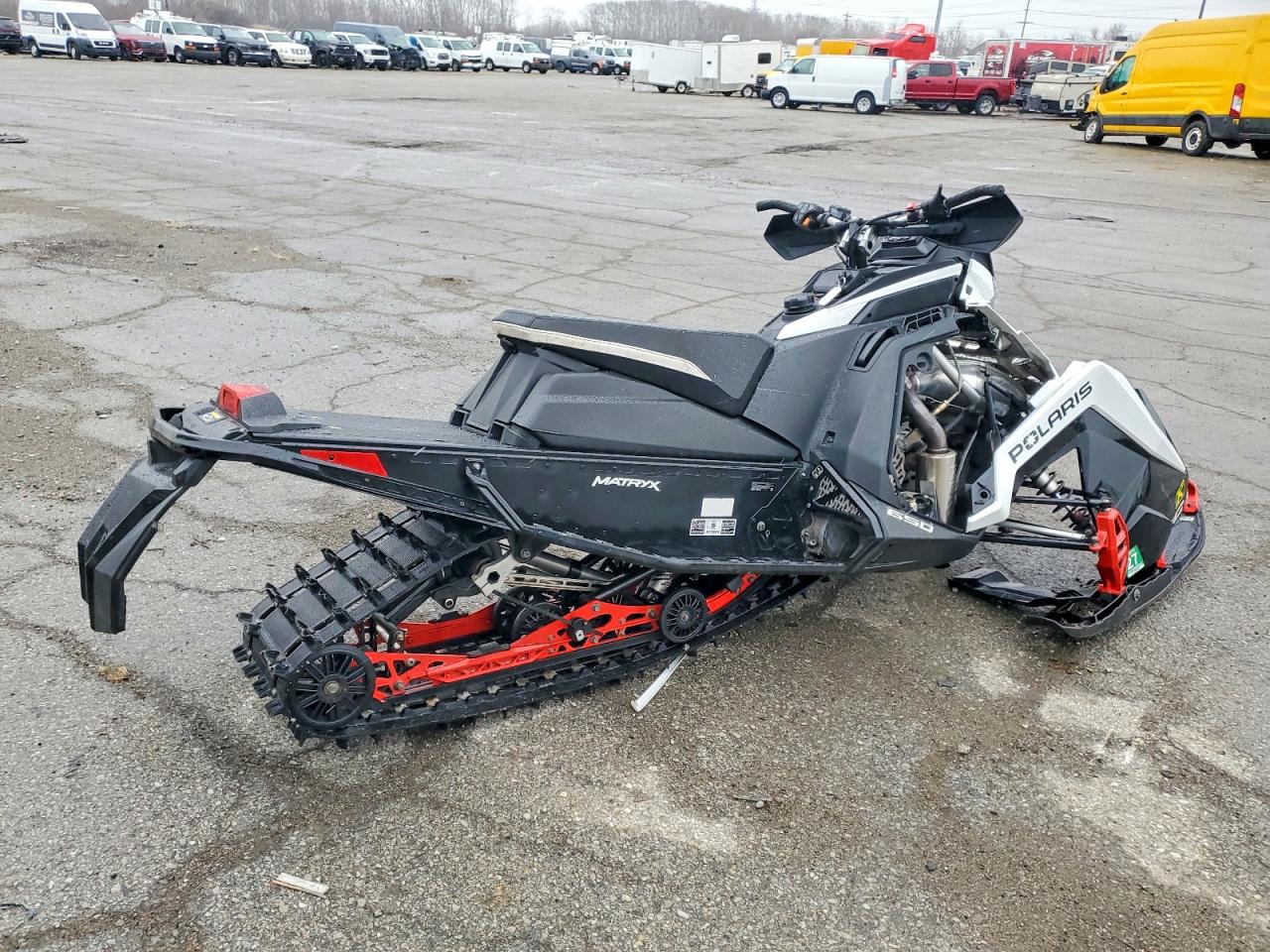 Polaris Matryx 650