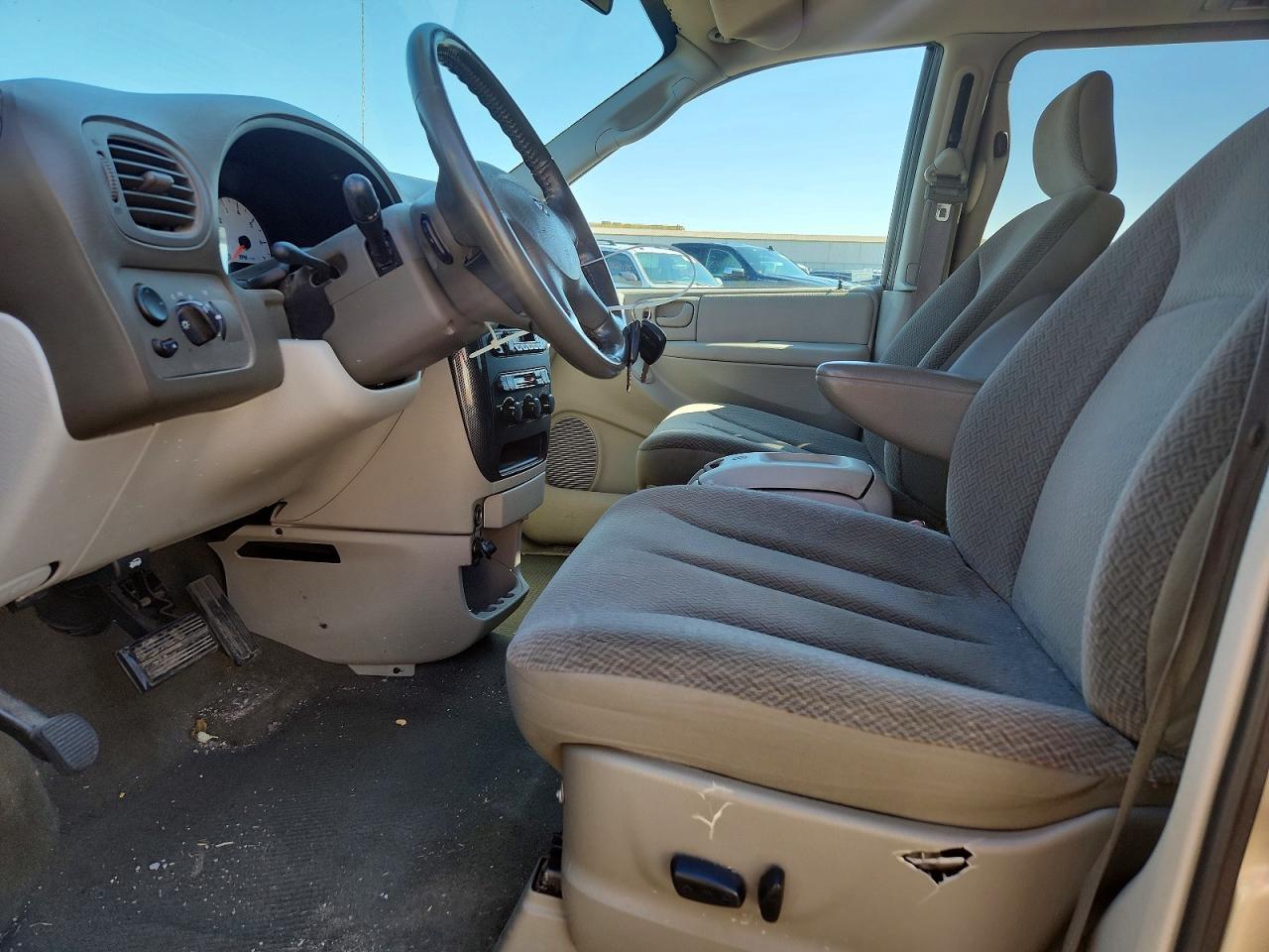 Dodge Caravan Sxt