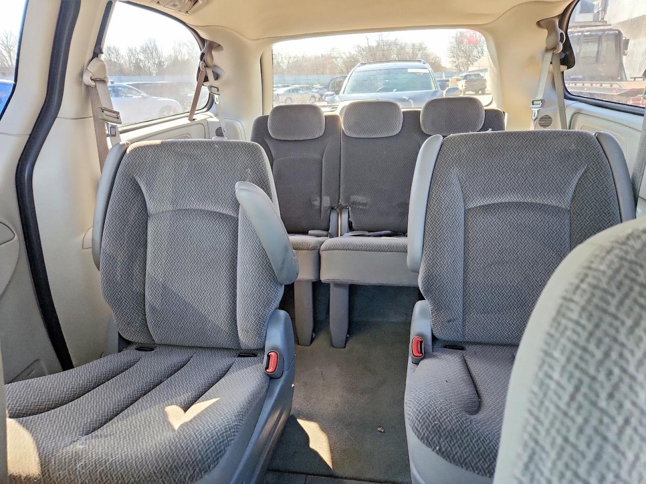Dodge Caravan Sxt