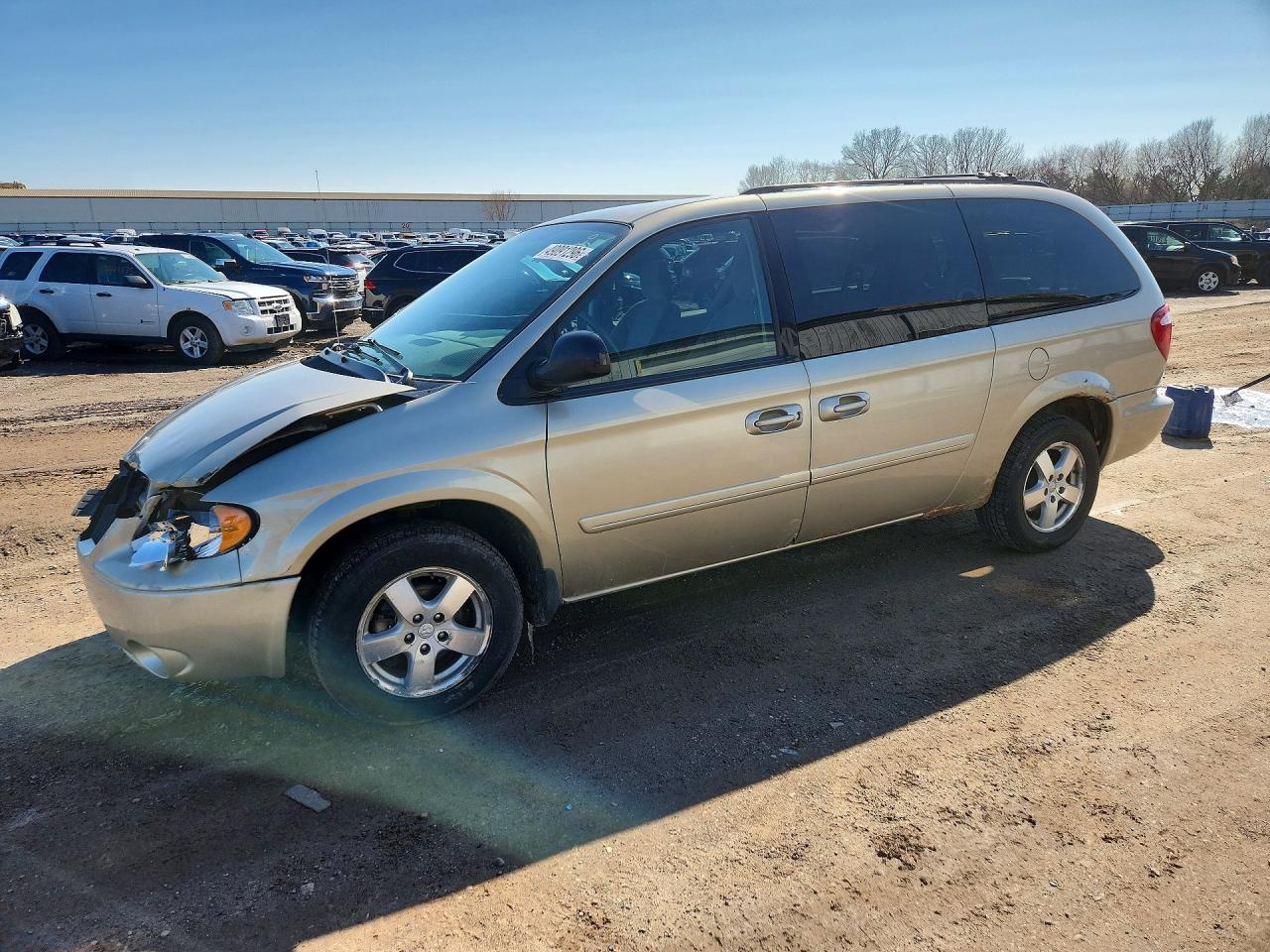 Salvage Dodge Caravan Image