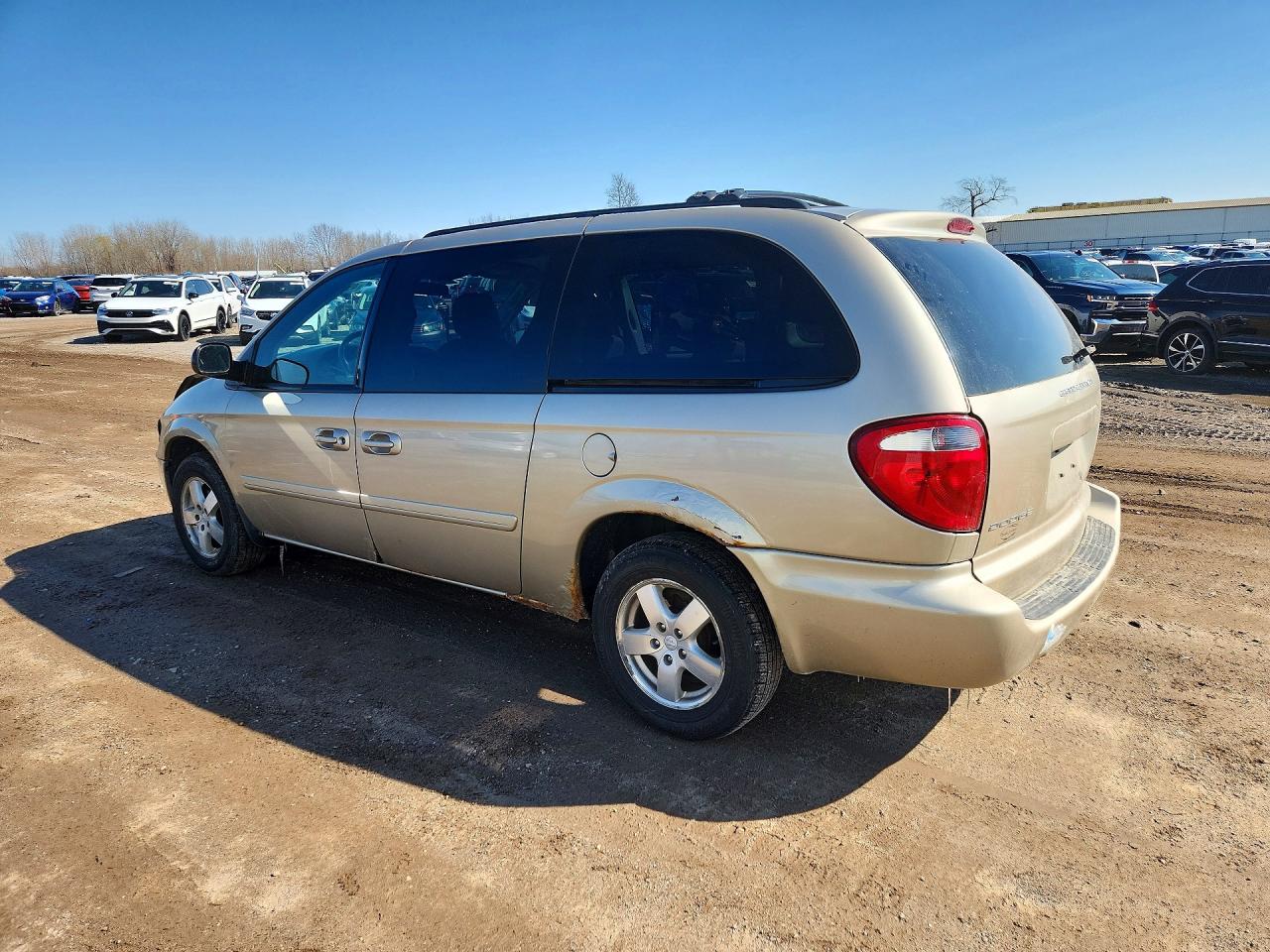 Dodge Caravan Sxt