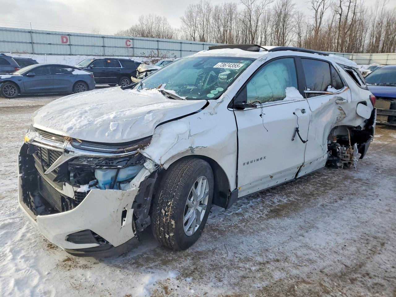 Salvage Chevrolet Equinox Image