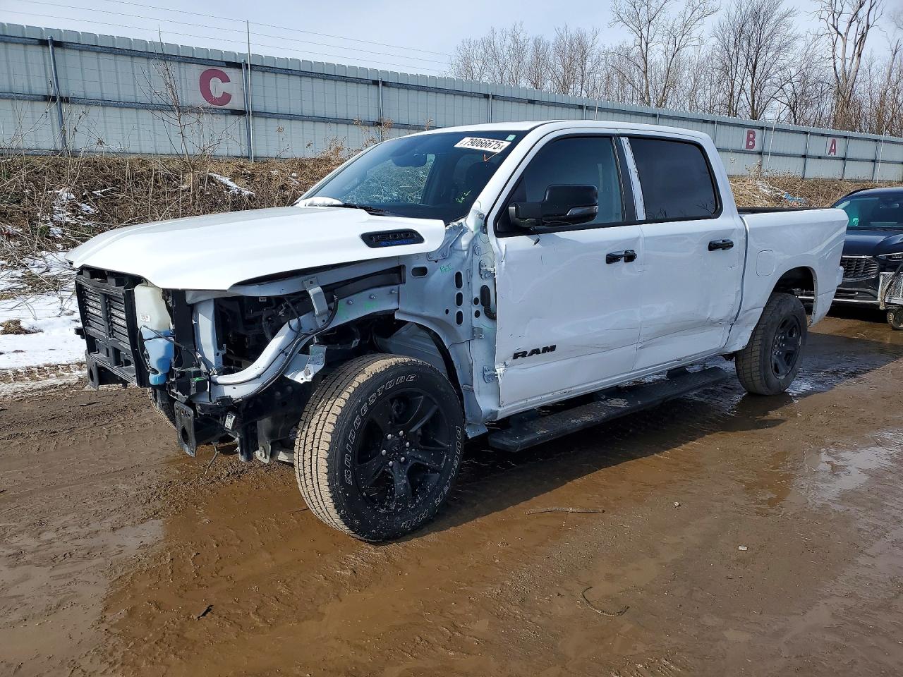 Salvage Ram 1500 Image