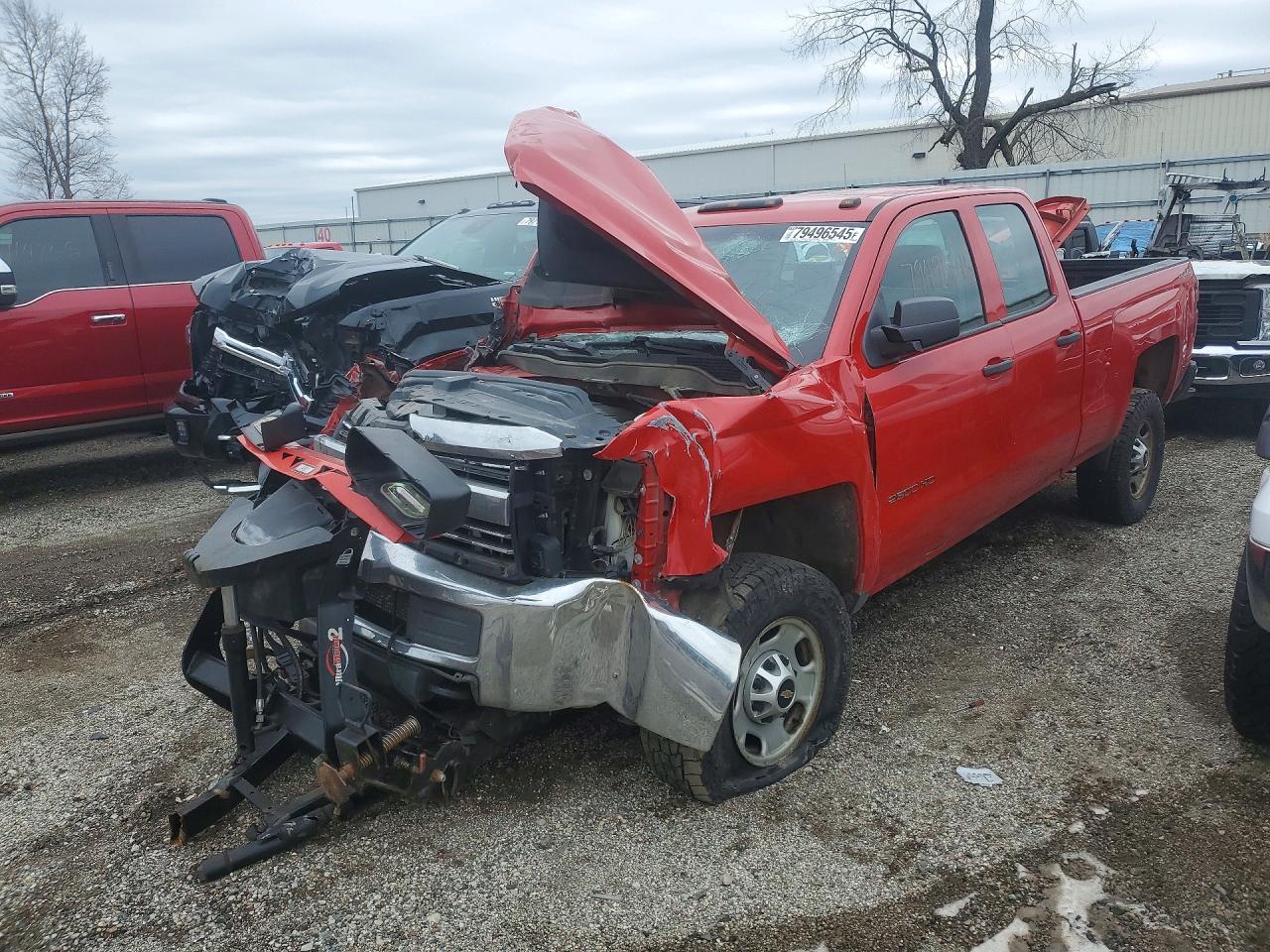 Salvage Chevrolet Silverado Image