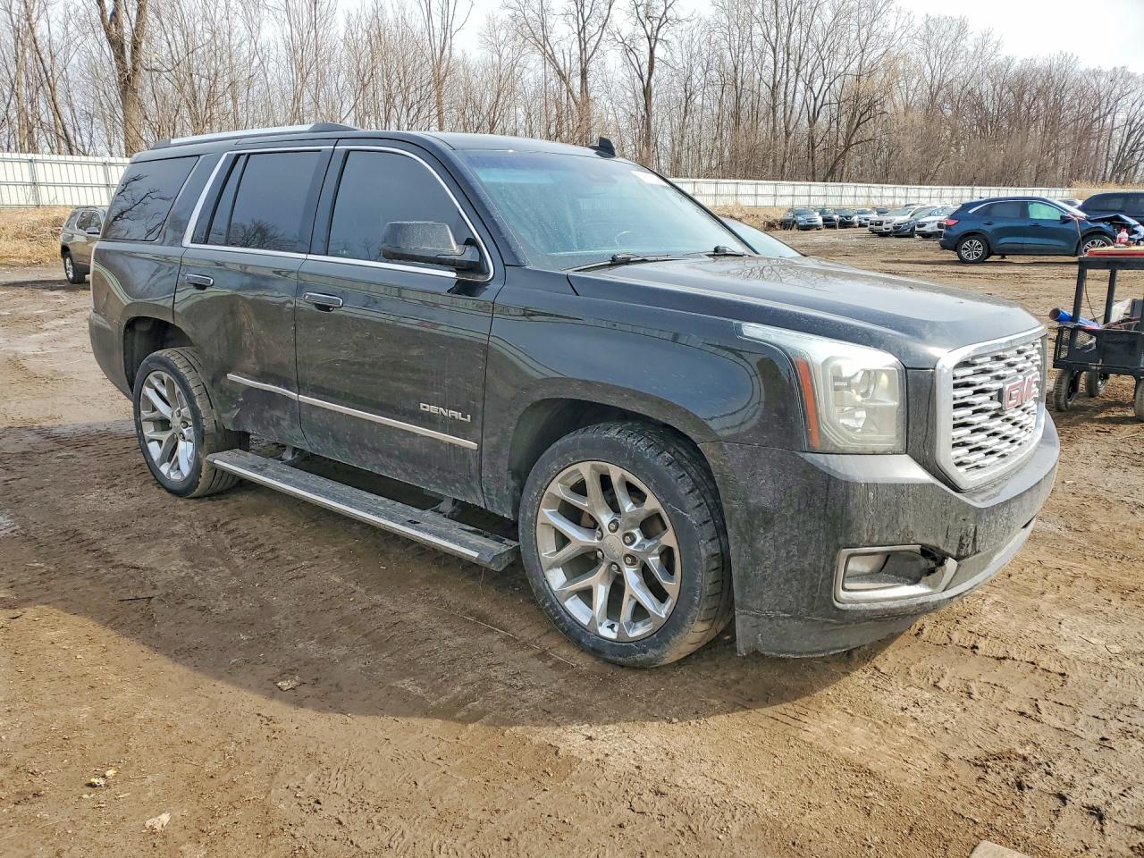 GMC Yukon Denali