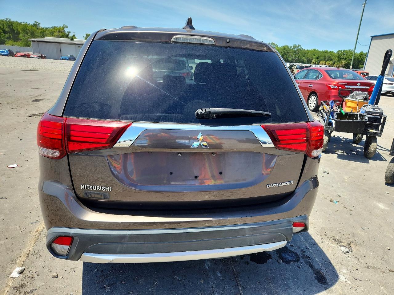Mitsubishi Outlander Es