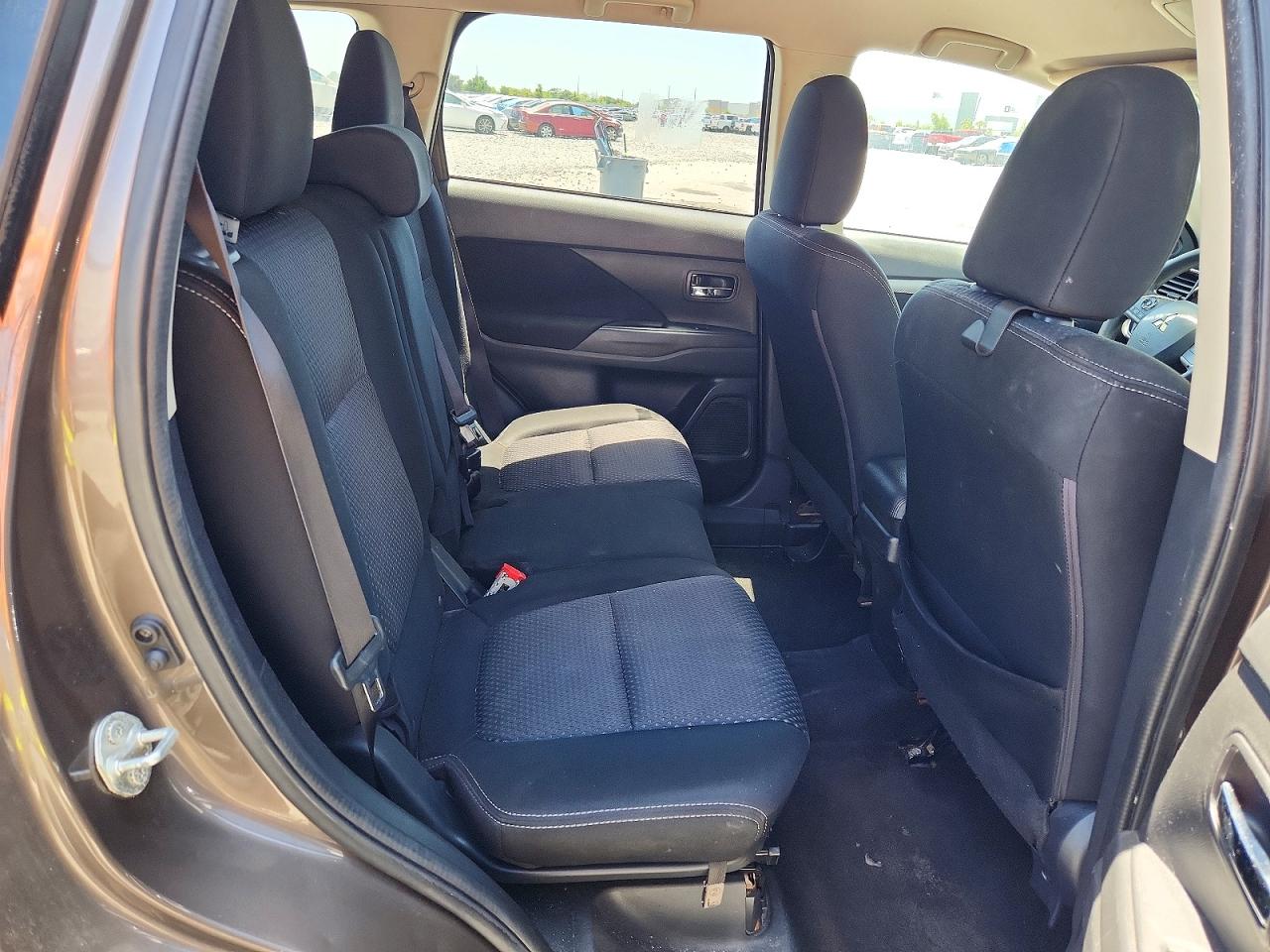 Mitsubishi Outlander Es