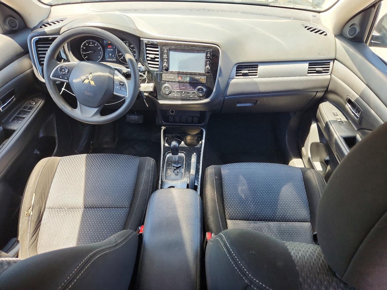 Mitsubishi Outlander Es