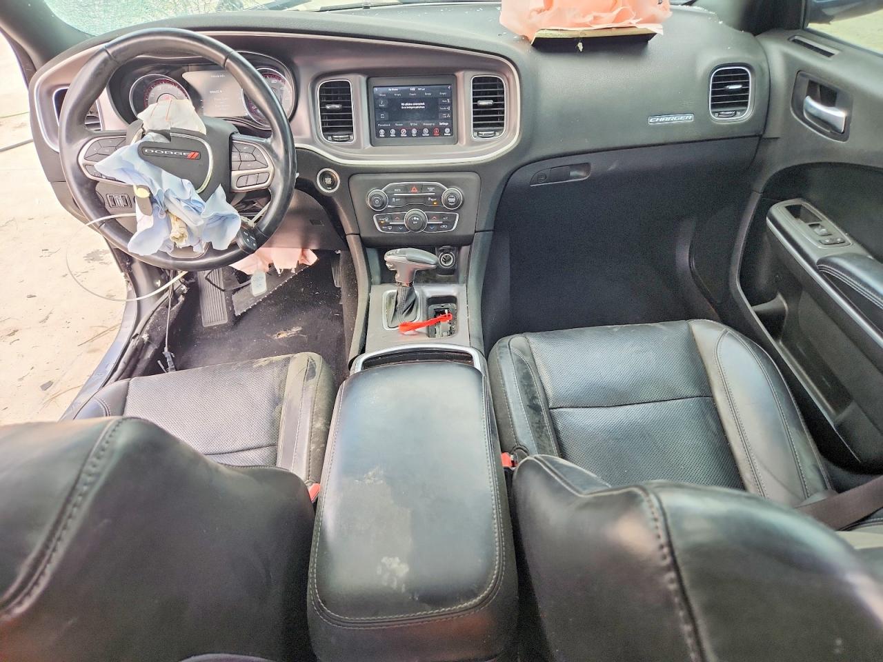 Dodge Charger Sxt