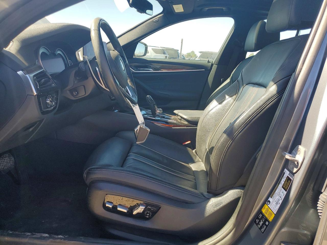BMW 5 Series Xi
