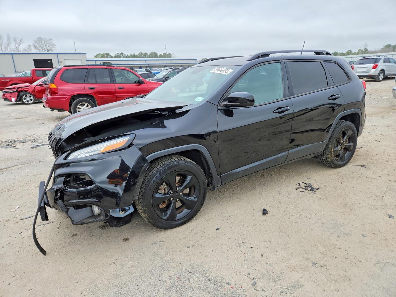 Salvage Jeep Cherokee Image