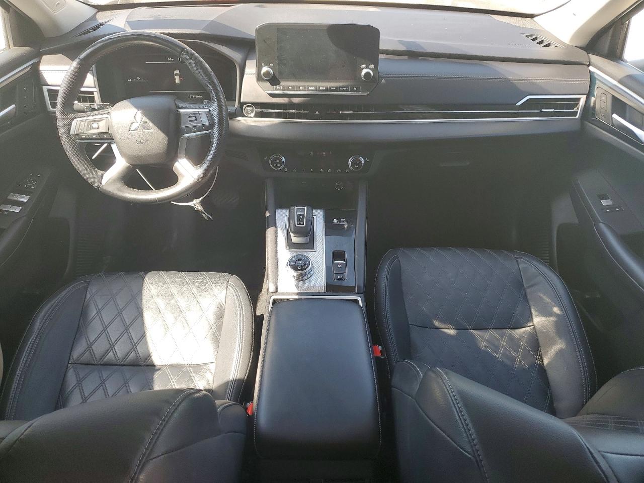 Mitsubishi Outlander Sel